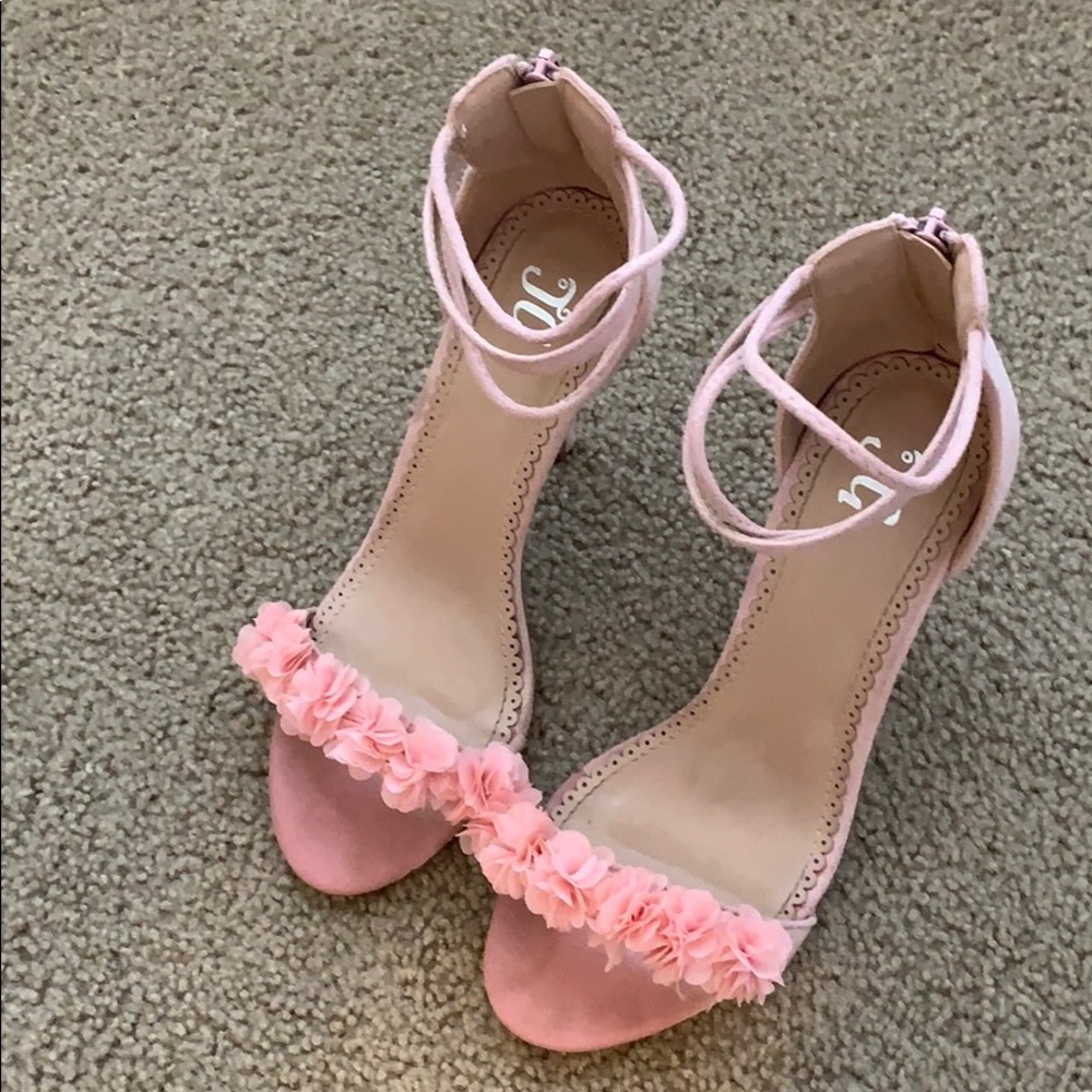 Jc high heel pink beautiful size 7 1/2
